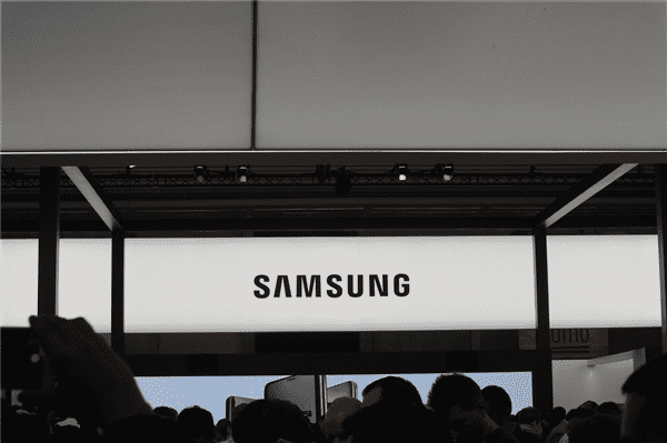 最后一家手机工厂倒闭！据悉，Samsung Display也结束了在中国的OEM显示器生产：转移到越南