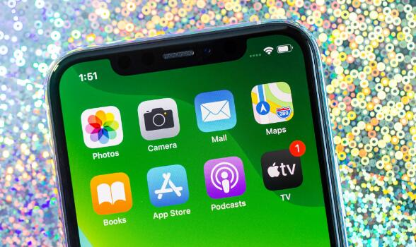 事实证明，您的 iPhone 或 Android 手机显示屏的颜色可能会影响您的睡眠
